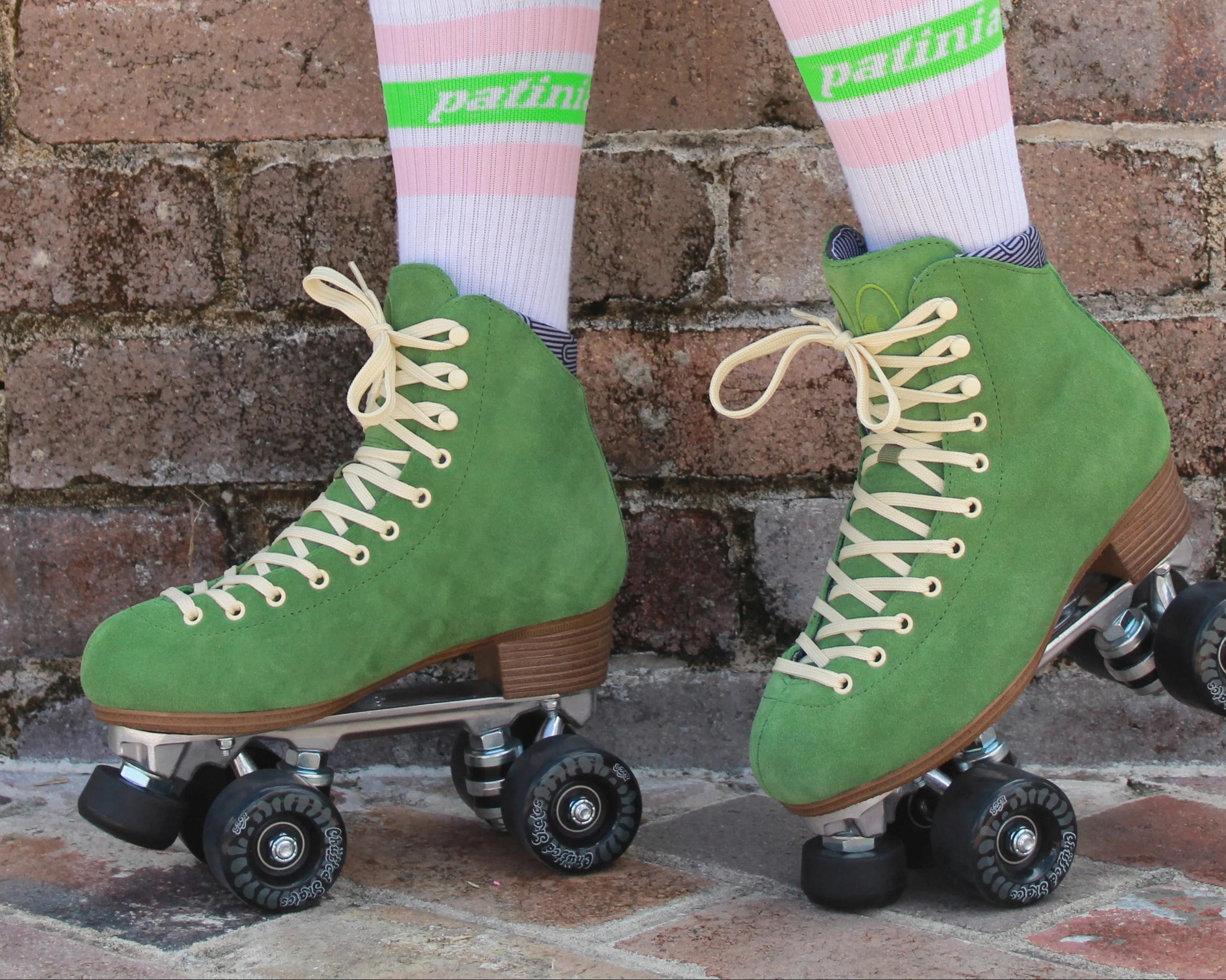 Chuffed Wanderer Skates- Olive Green - Image 3