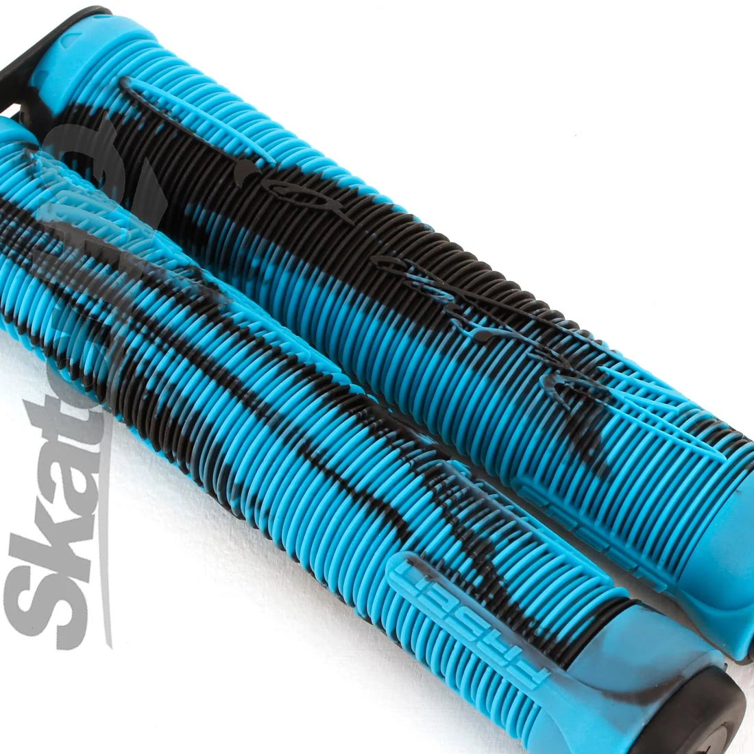 Fasen Go Fast Handle Grips - Black/Teal - Image 3