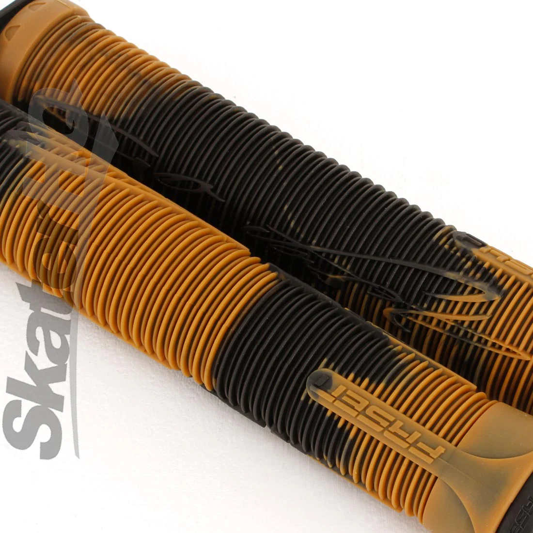 Fasen Go Fast Handle Grips - Black/Gum - Image 3